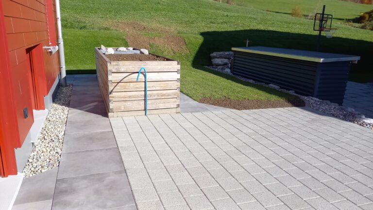 Integriert mit dem bestehenden Hochbeet